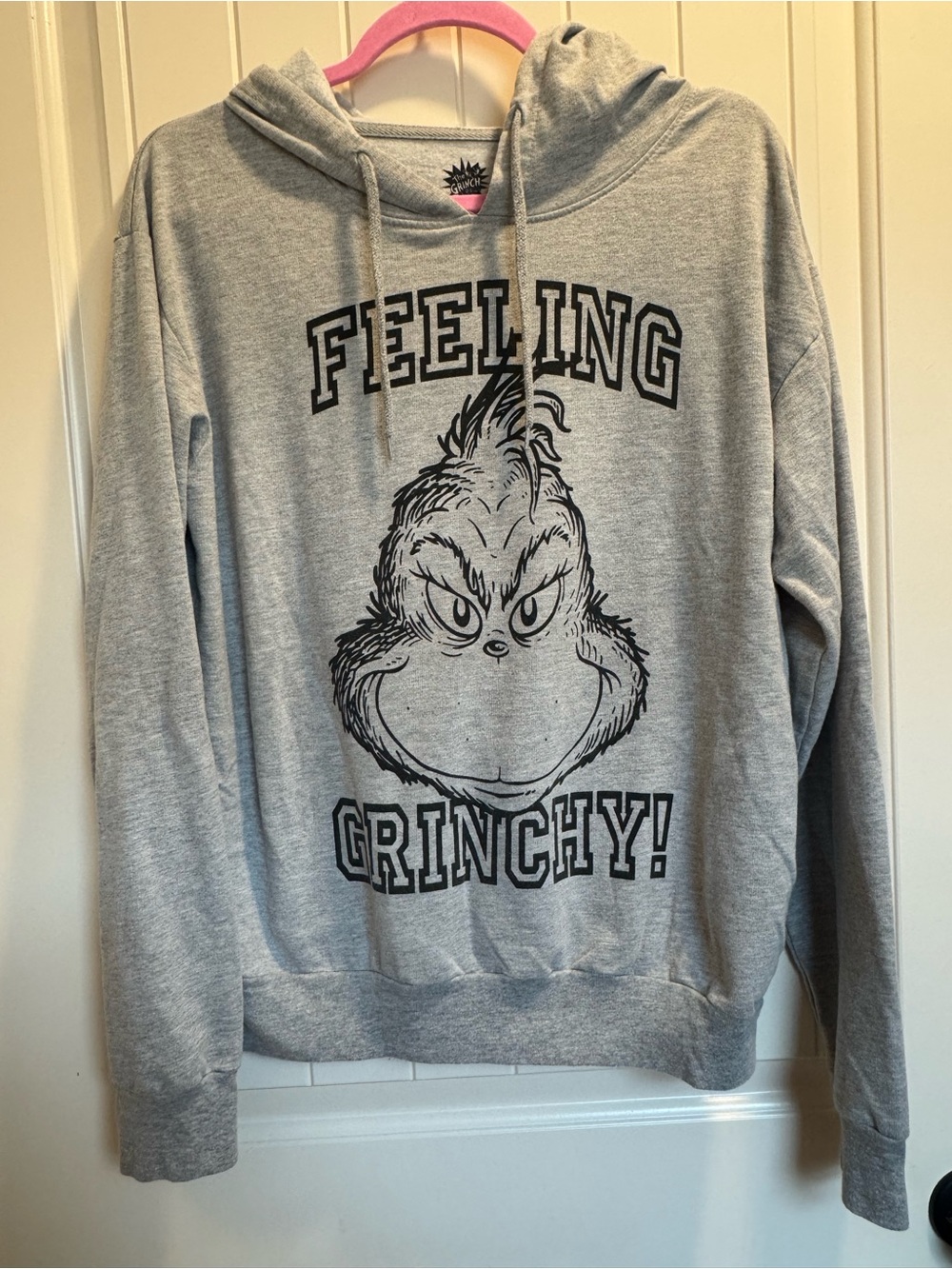Gray 'Feeling Grinchy!' Graphic hoodie Sweatshirt